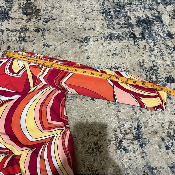 Chico’s Red Multi-Colored Swirl Print 3/4 Sleeve Blouse Size 8 - Picture 11 of 11